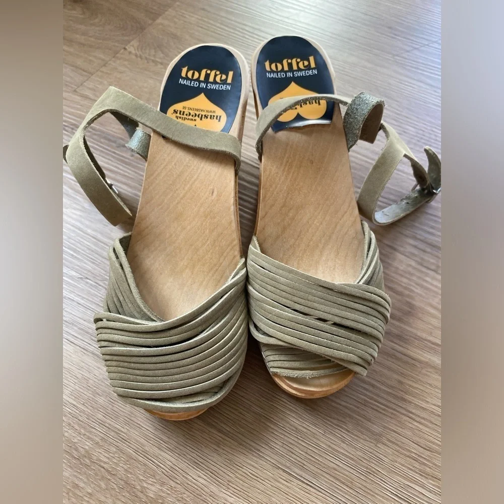 Swedish Hasbeens Olive Green Ankle Strap Sandal size 6/36